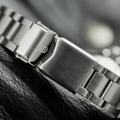 2018-06-steinhart-ocean-one-39-gmt-black-ceramic-4_1000_preview_1__1.1521119360.jpeg