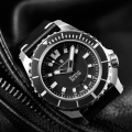 2018-08-steinhart-trition-30-atm-black-and-blue-11-22.1522927953.jpg
