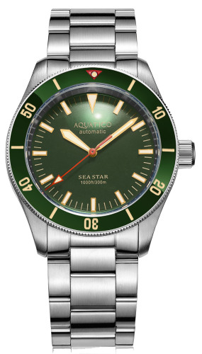 AquaticoSeaStarV2GreenCeramicBezel1_800x.png