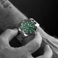 103-1518_ocean_42_slim_gmt_green_black_16.jpg